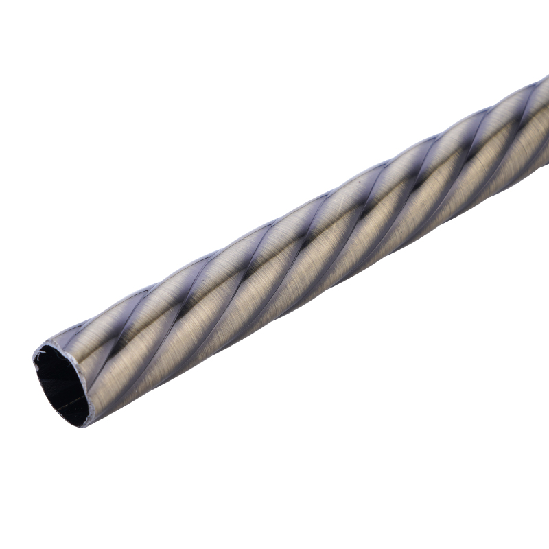 Tubo di tenda contorto